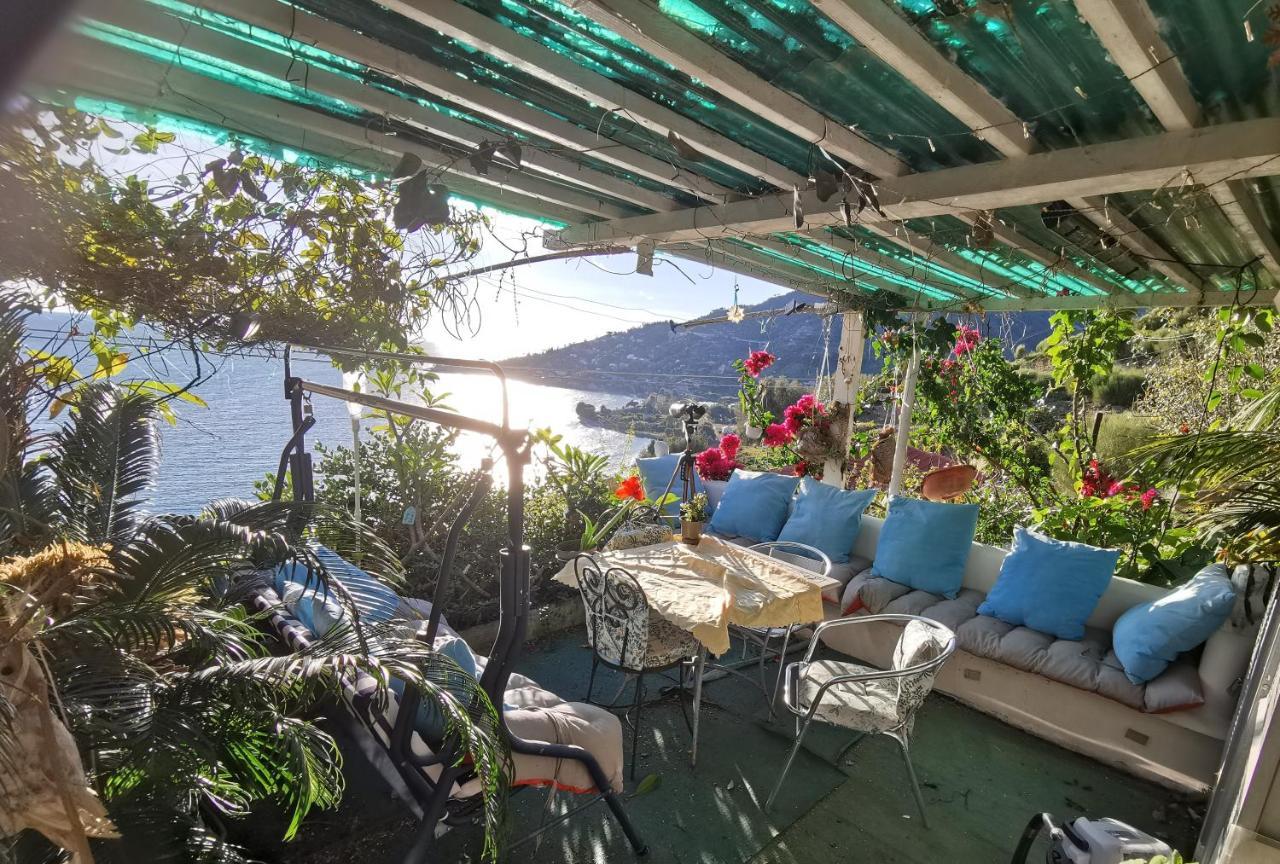 ונטימיגליה Romantic Casa Lorenzina Affittacamere מראה חיצוני תמונה